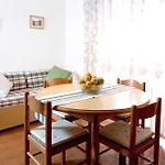 Orchidea Apartment *