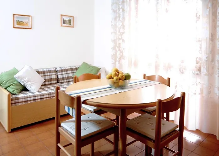 Orchidea Apartment *